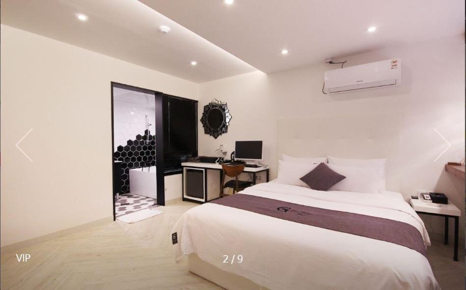 Gray Motel Pohang Bagian luar foto